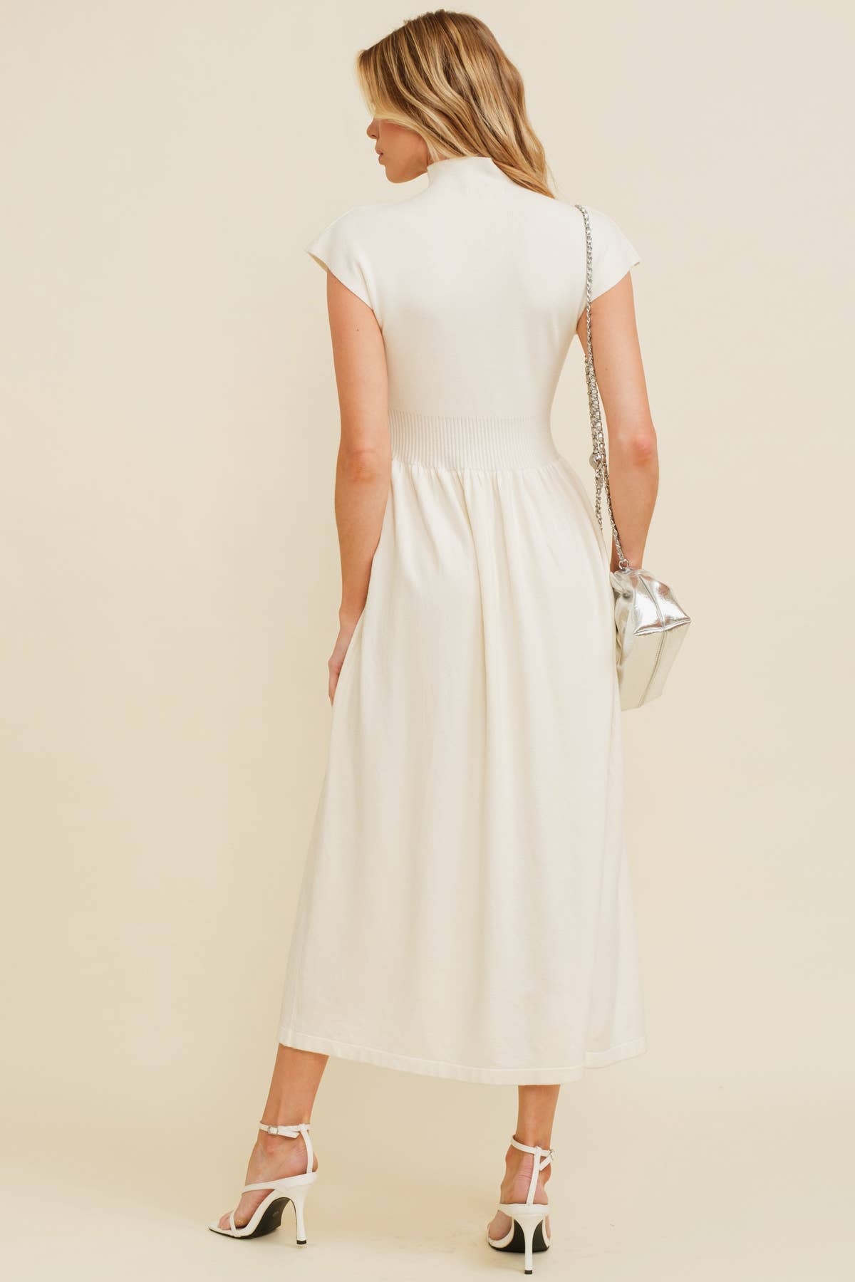 MOCK NECK STRETCH WAISTBAND MAXI DRESS
