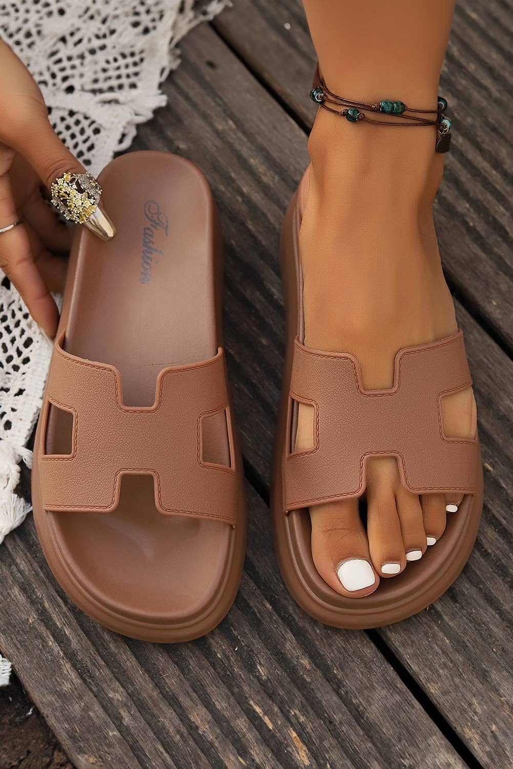 LDC Cutout Design Open Toe Platform Slippers