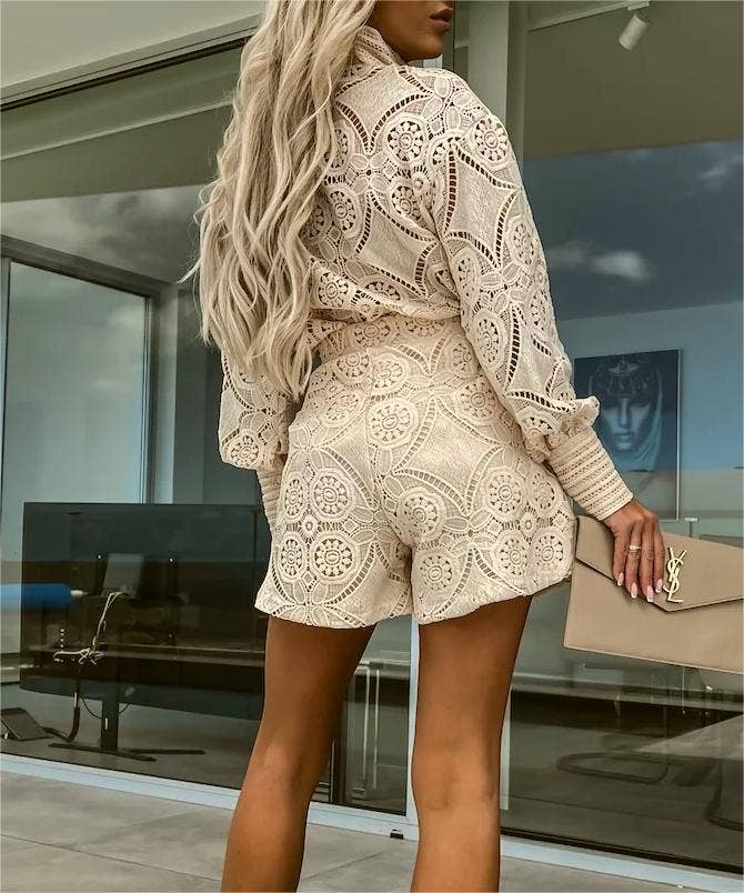 Cut out top lace shorts sets