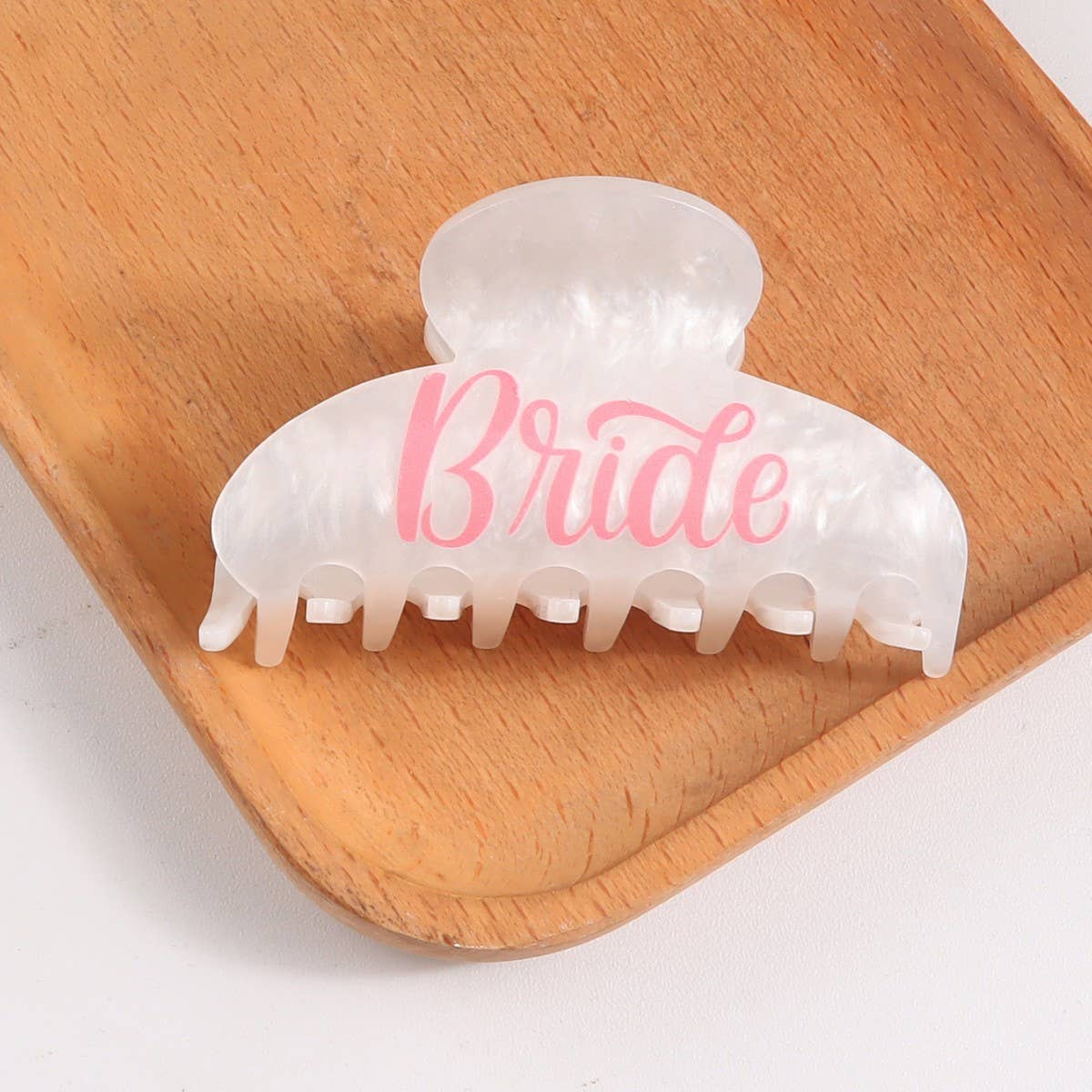 BRIDE HAIR CLAW CLIP
