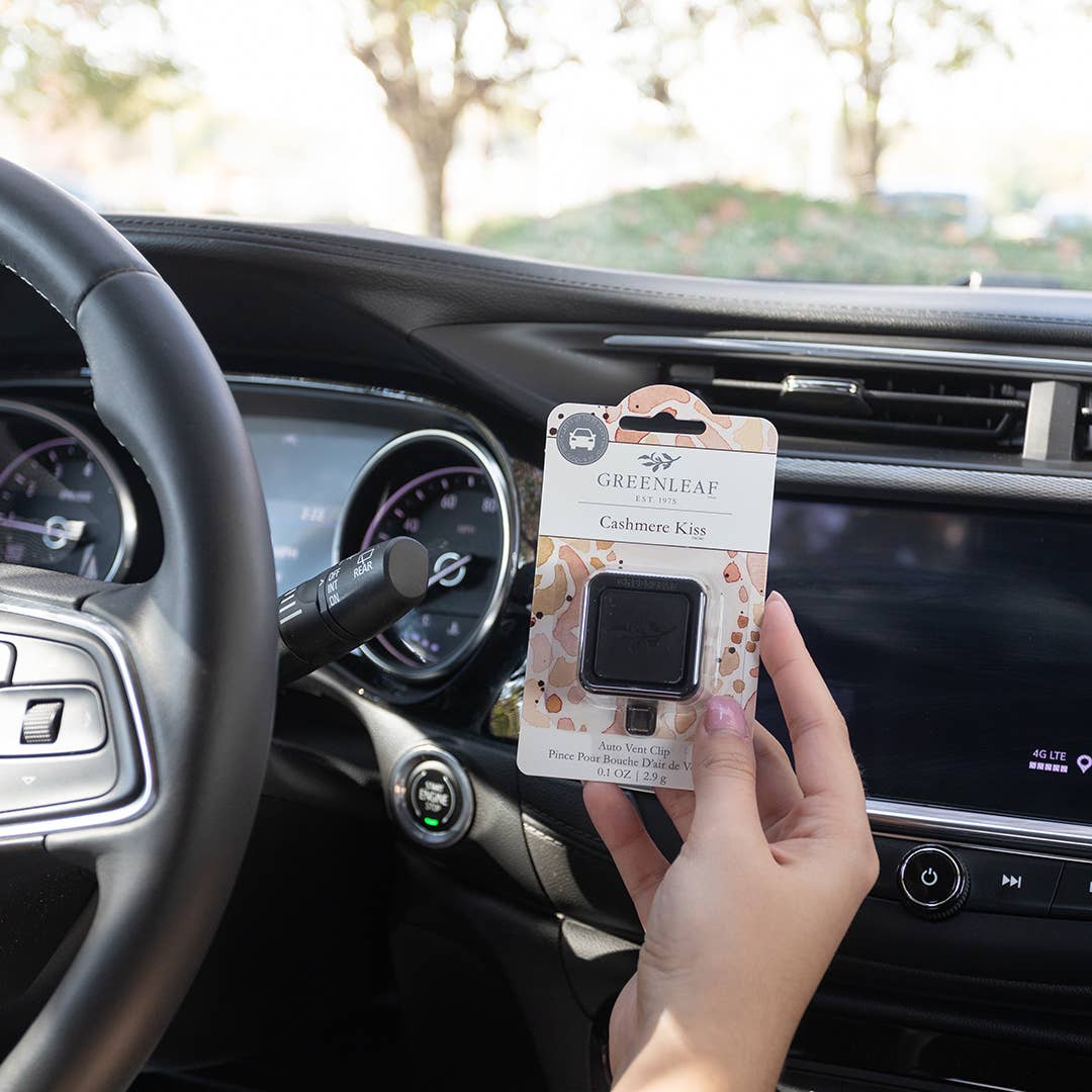 Talu’s-Cashmere Kiss Auto Vent Clip