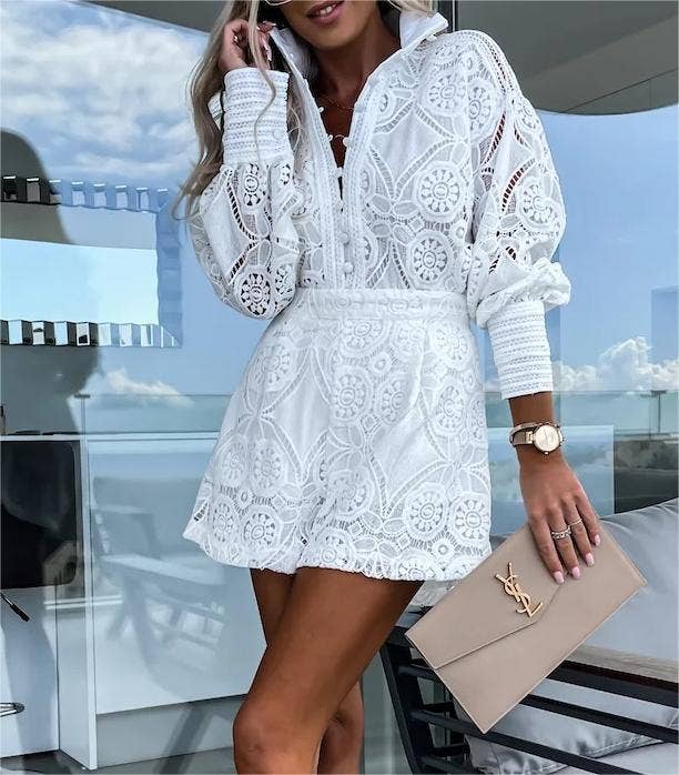 Cut out top lace shorts sets