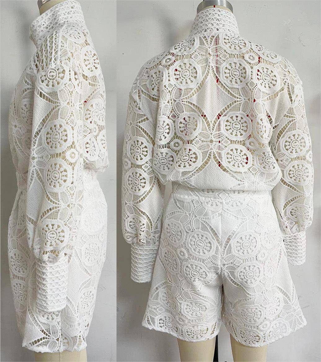 Cut out top lace shorts sets