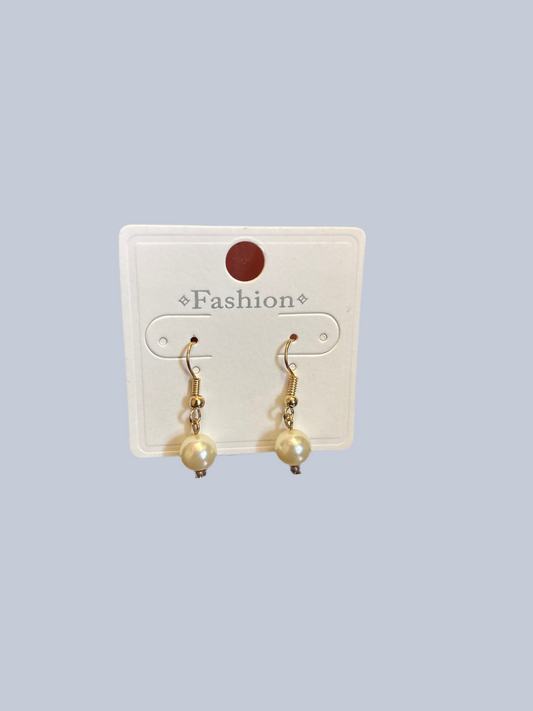 Dangle Pearl Earrings