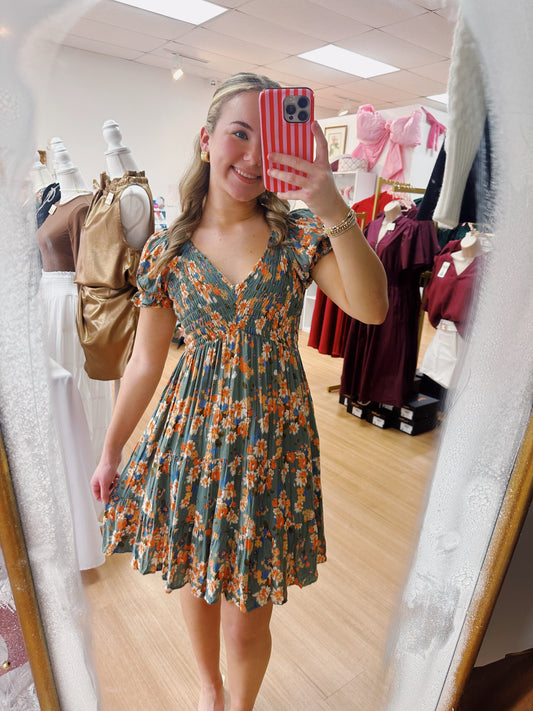 V Neck Smocked SS Dress