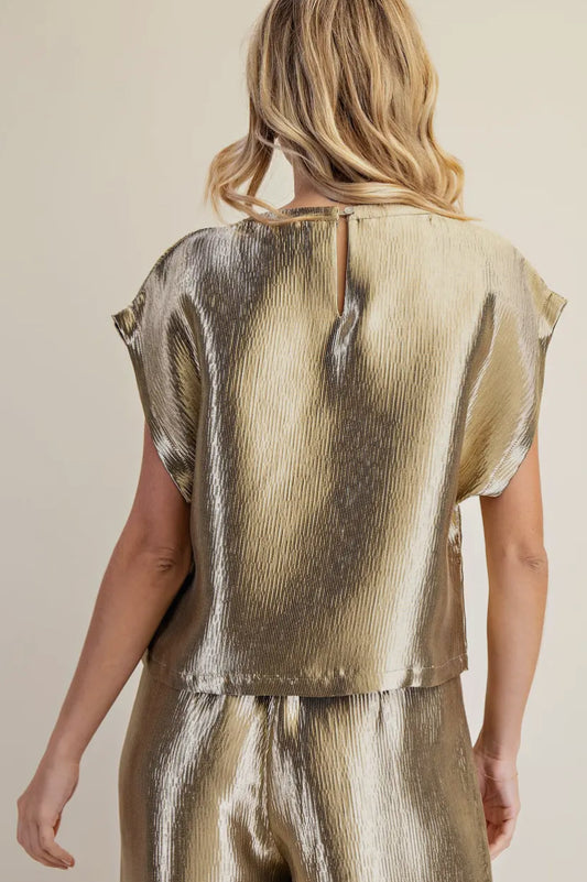 Neck Band Short Sleeve Top