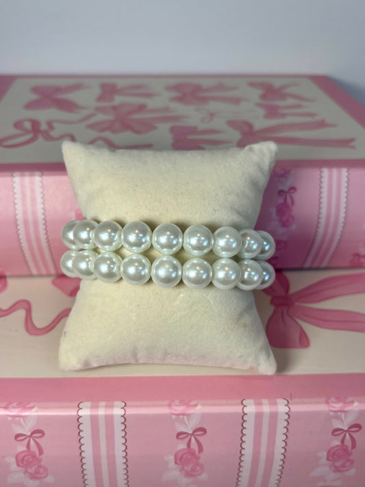 White Beaded Pearl Bracelet Stack