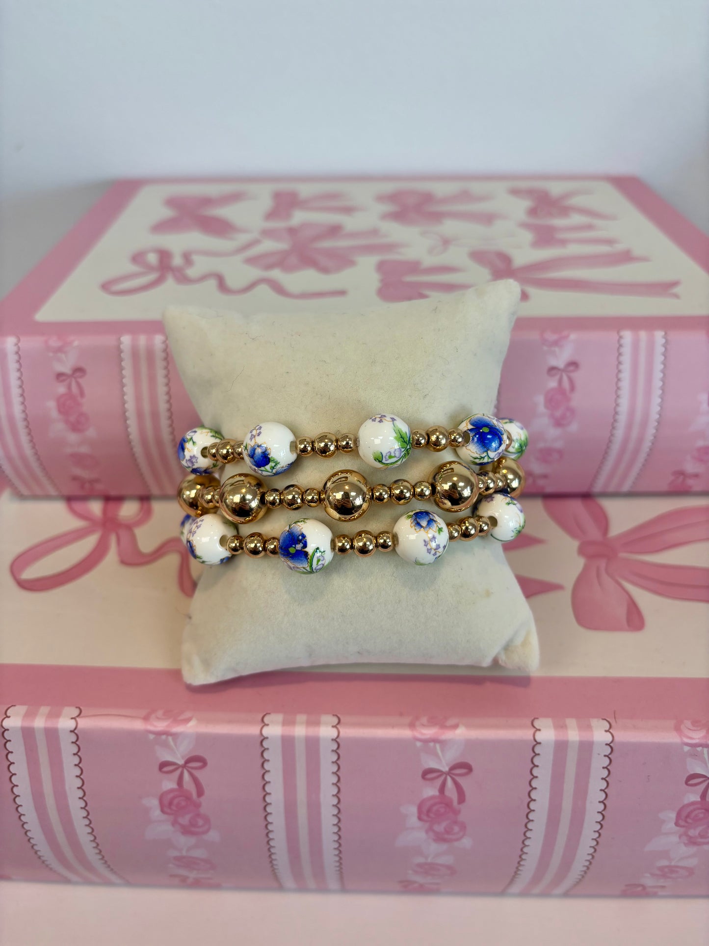 Blue Floral Bead Bracelet Stack